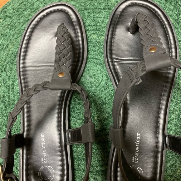 Womens sandals 81/2 like New - Picture 3 of 4